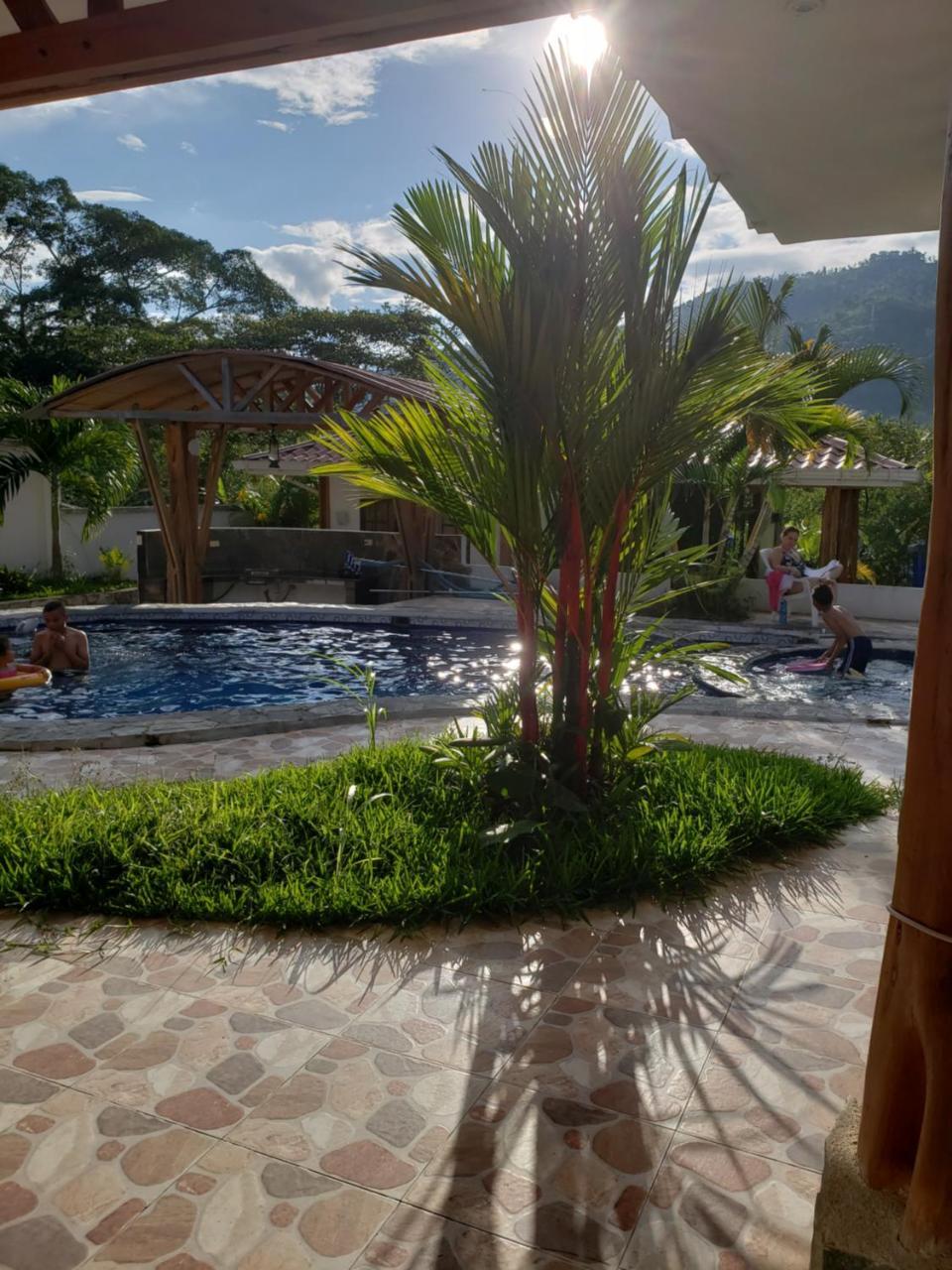 La Casa De La Abuela Villa Sucua Exterior foto